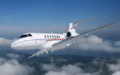 What to Look for When Chartering a Private Jet to Retiro 
