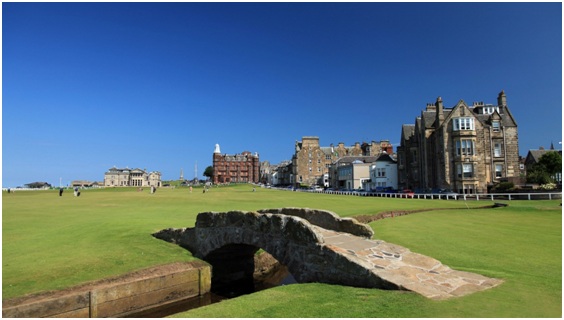 Saint Andrews Links Golf Course in Scotland
