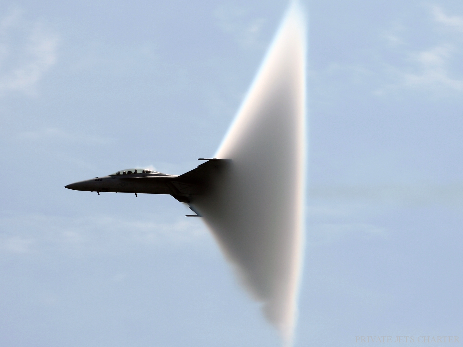Examples of a sonic boom - Sonic booms science